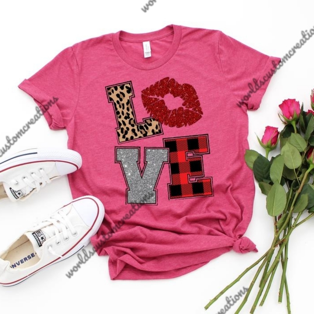 LOVE Valentines day tee